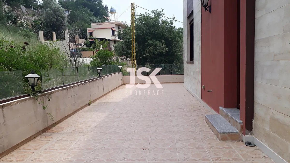 Apartment for Sale in Cornet Chahwan, Lebanon