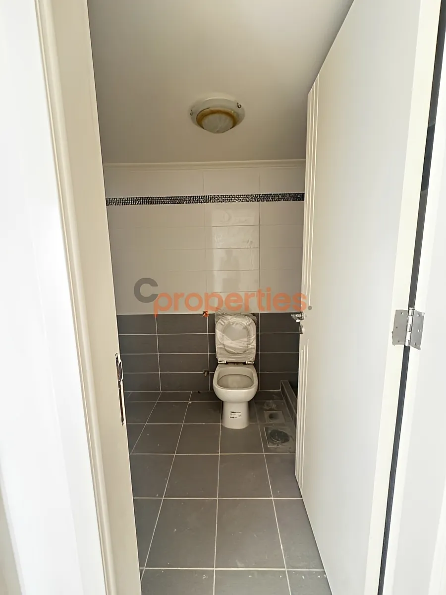 Apartment for Sale in Aamchit