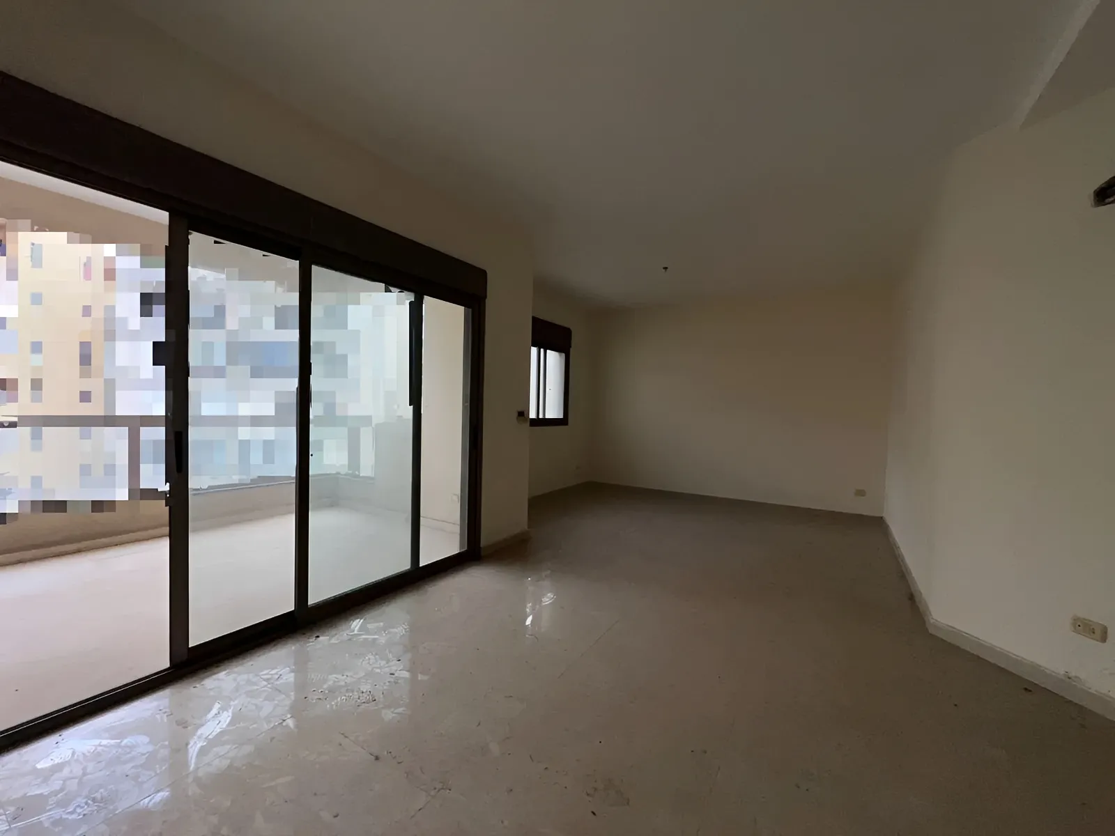 Apartment for Sale in Adonis