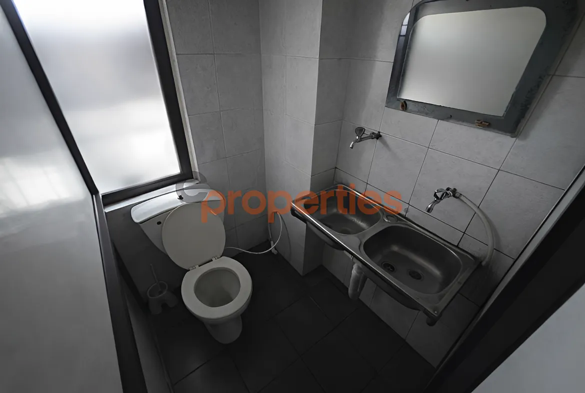 Shop for Rent in Baouchriyeh