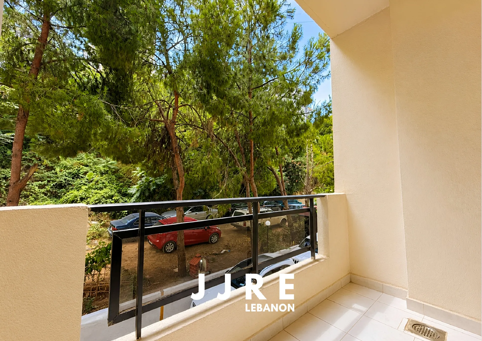 Apartment for sale in Hazmieh, lebanon - 2 bed, 2.0 bath