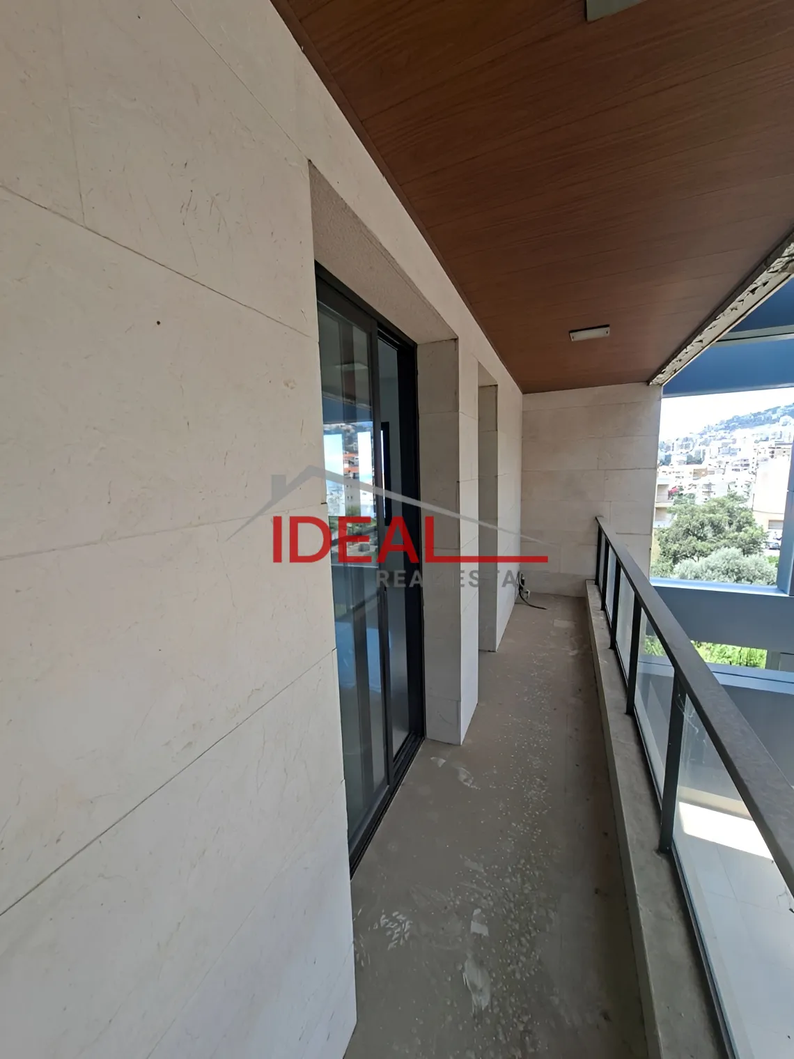 Office for rent in Kfar Hbab, Lebanon