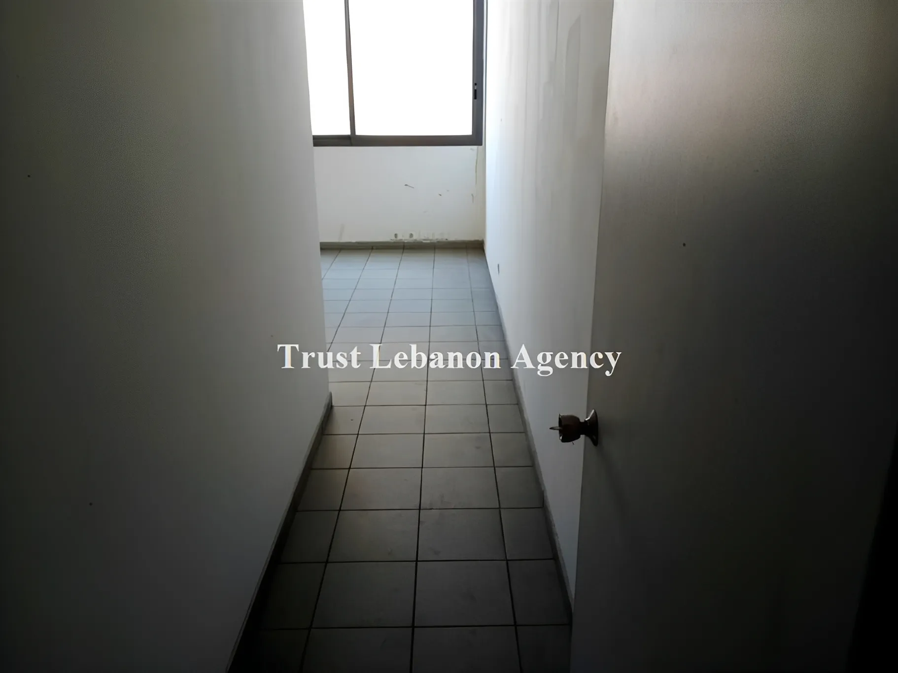 Commercial Property For Rent in Baabda, Hazmieh