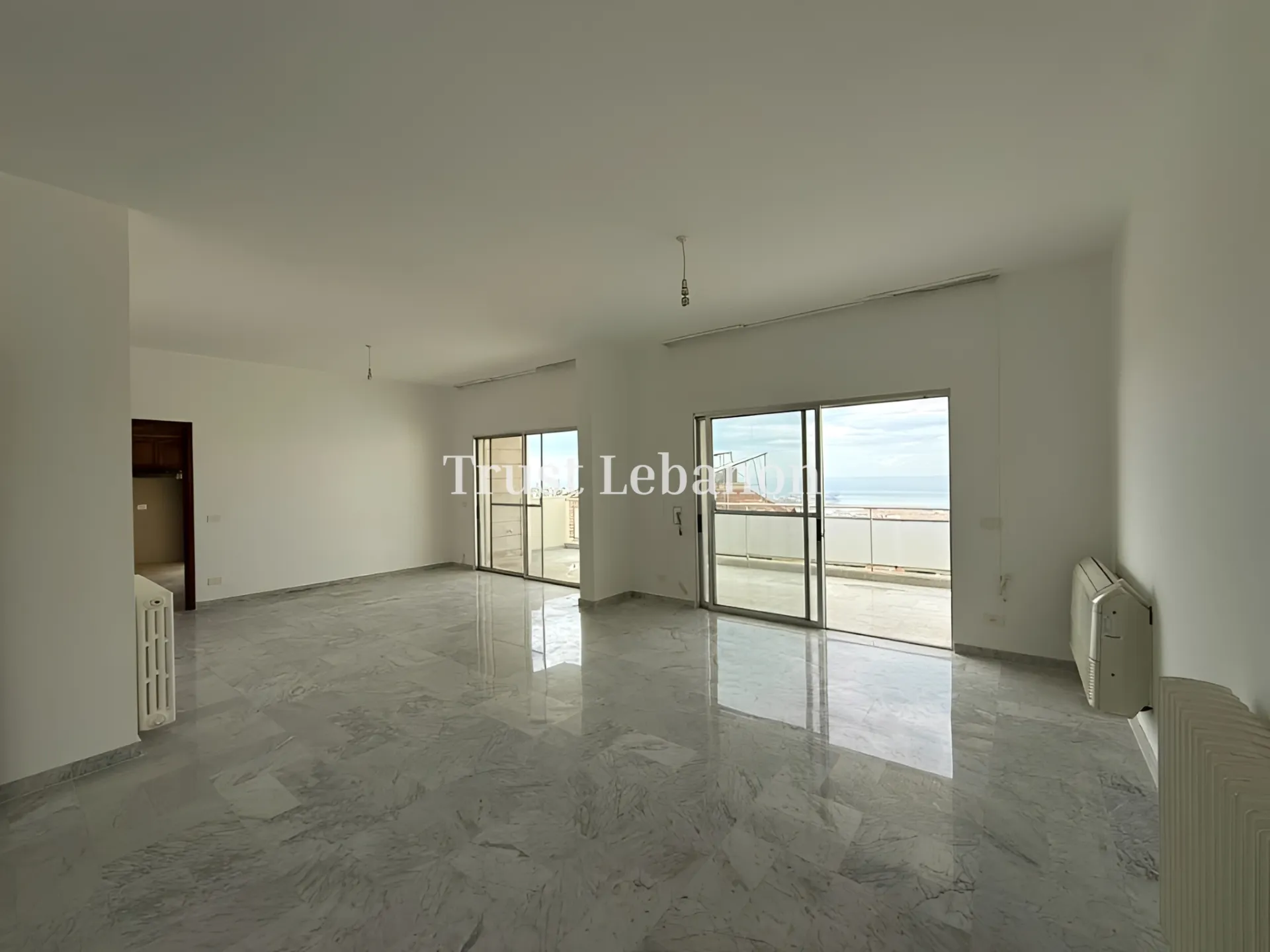 Apartment for rent in Ain Saadeh