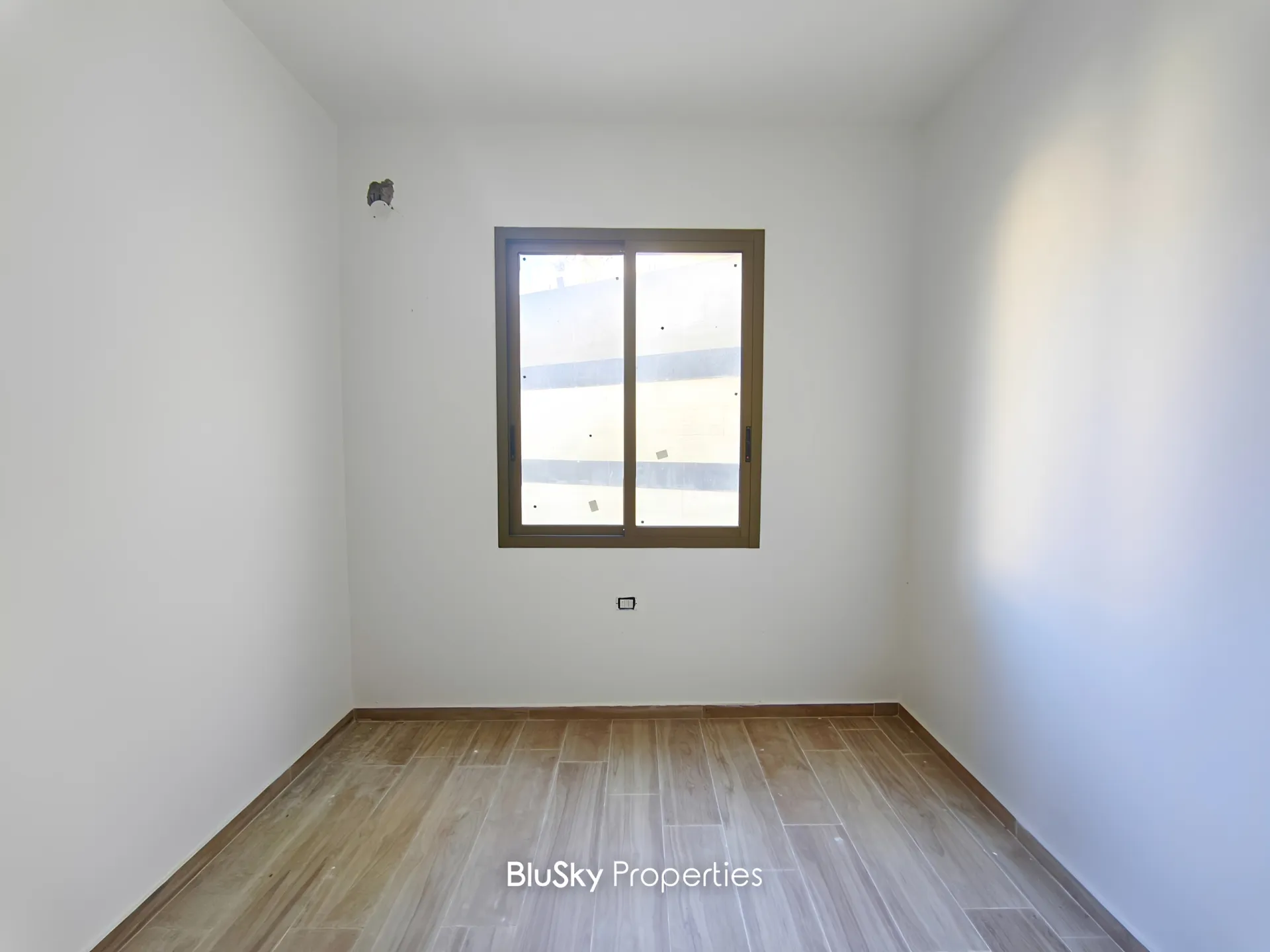 Apartment for sale in Baabdat