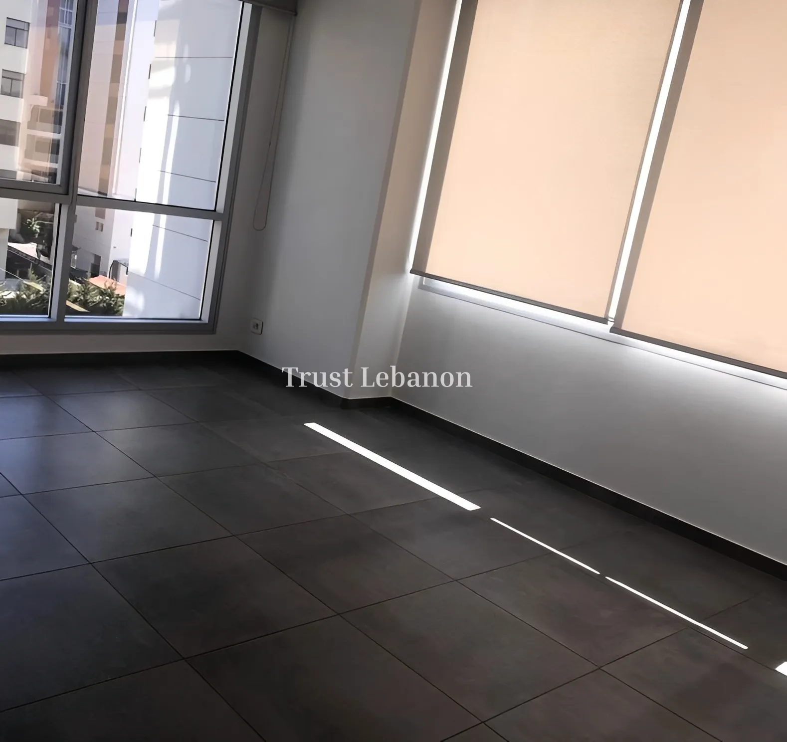 Office for rent in Horch Tabet, Lebanon