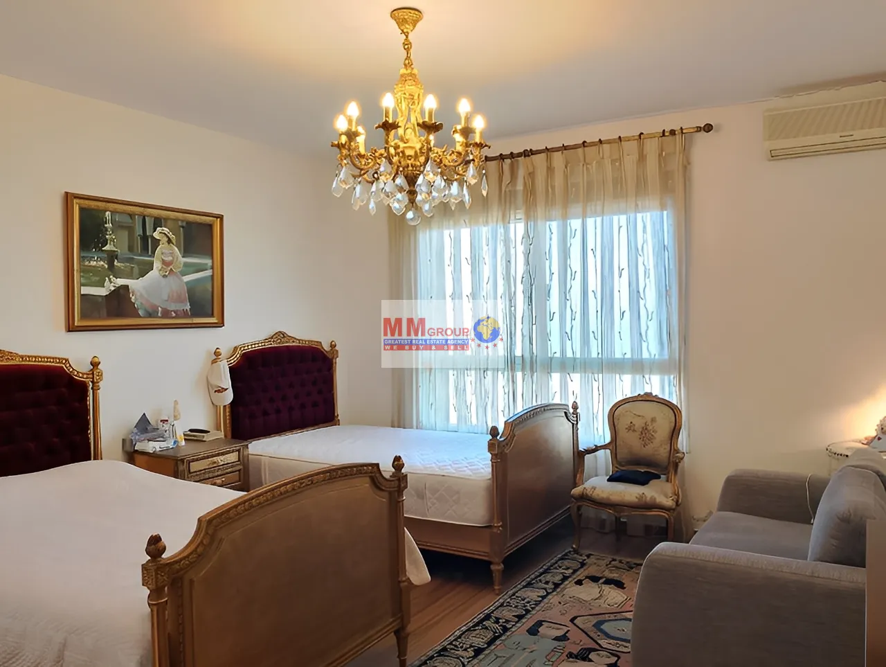 Apartment for Sale in Ain Saade