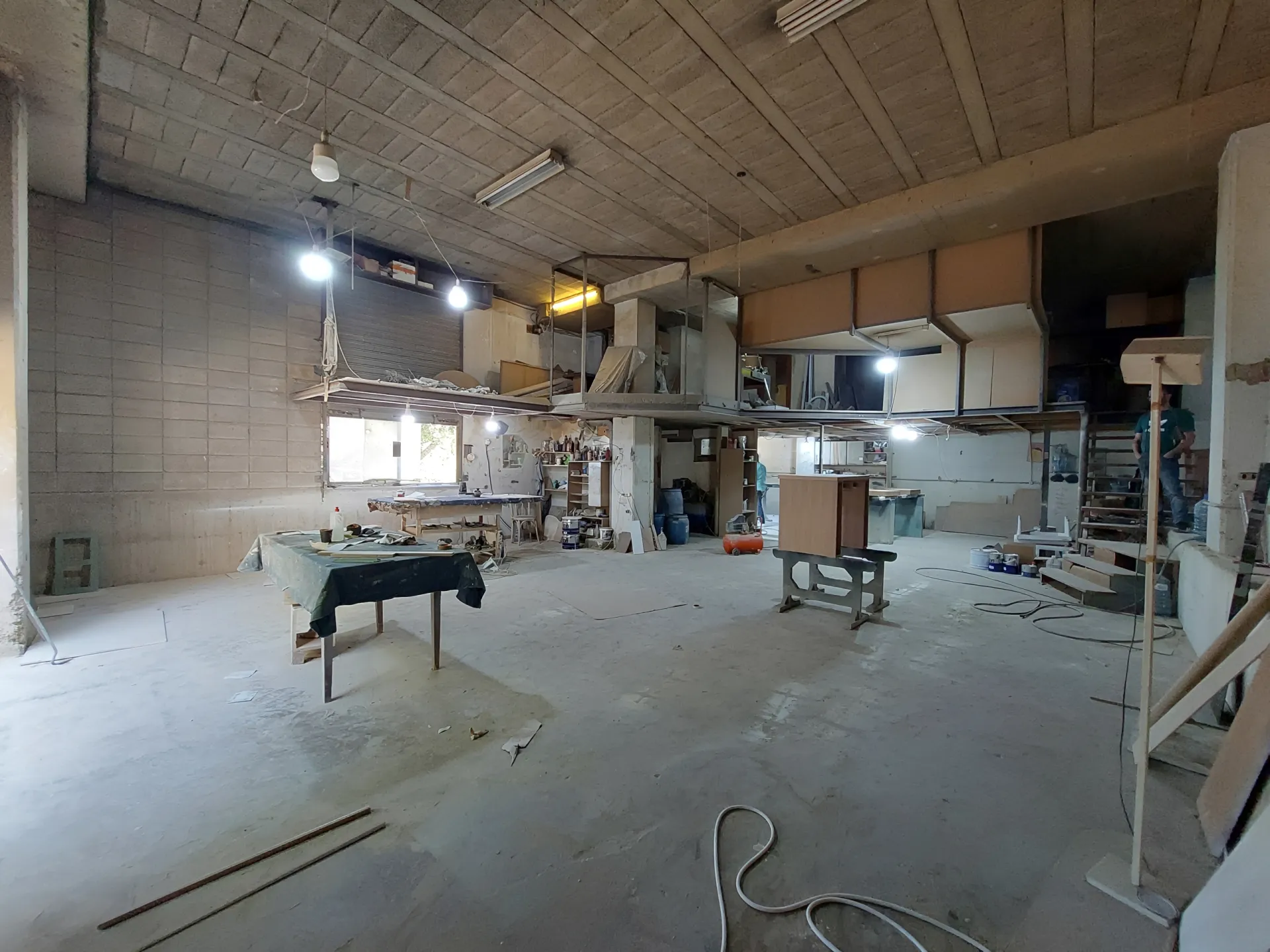 Warehouse for Sale in Jdeideh