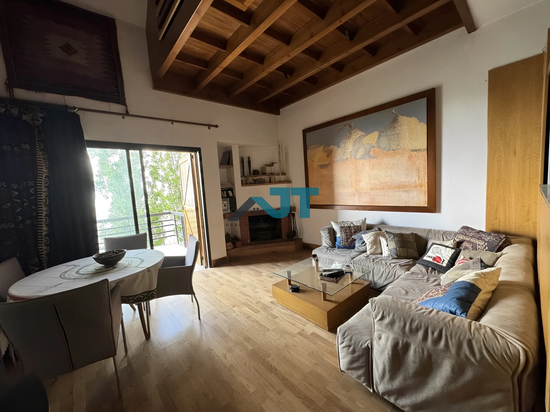 Apartment for Sale in Kfardebian