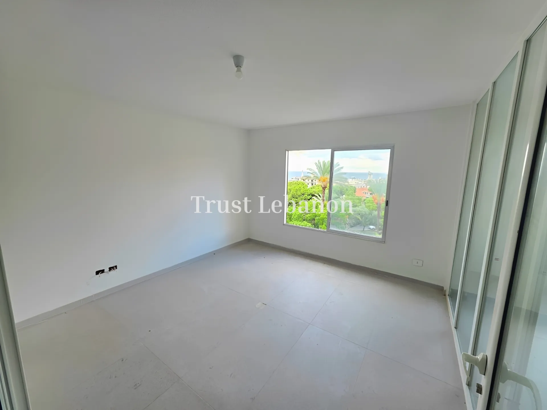 Office for rent in Zouk Mikael