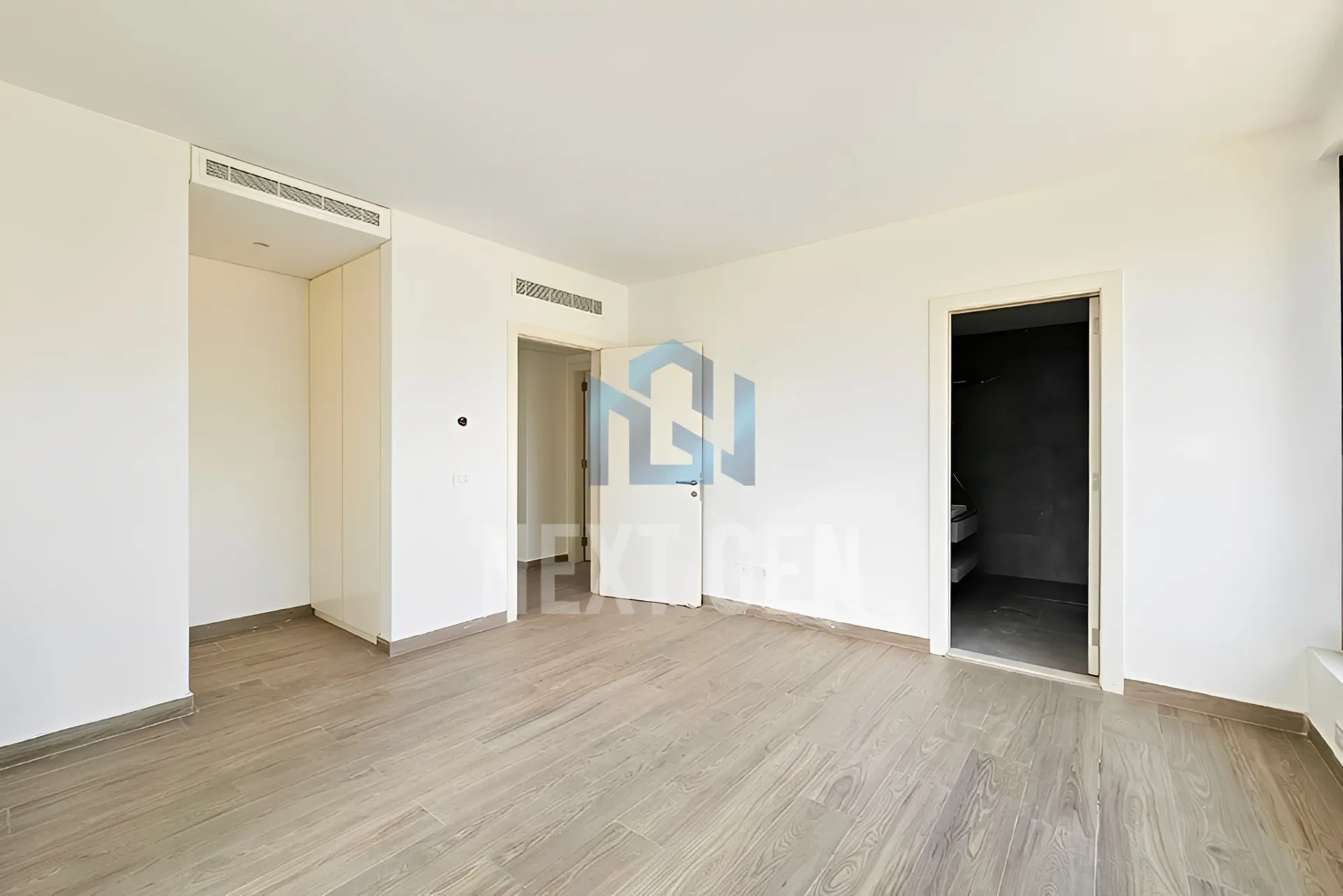 Apartment for rent in Ain Al Mraiseh, Beirut, Lebanon