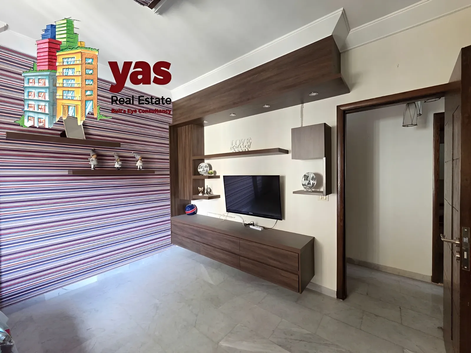 Apartment for Sale in Ballouneh - 3 bed, 3 bath