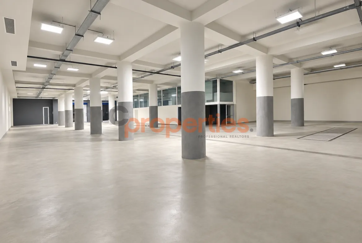 Showroom for Rent in Mansourieh