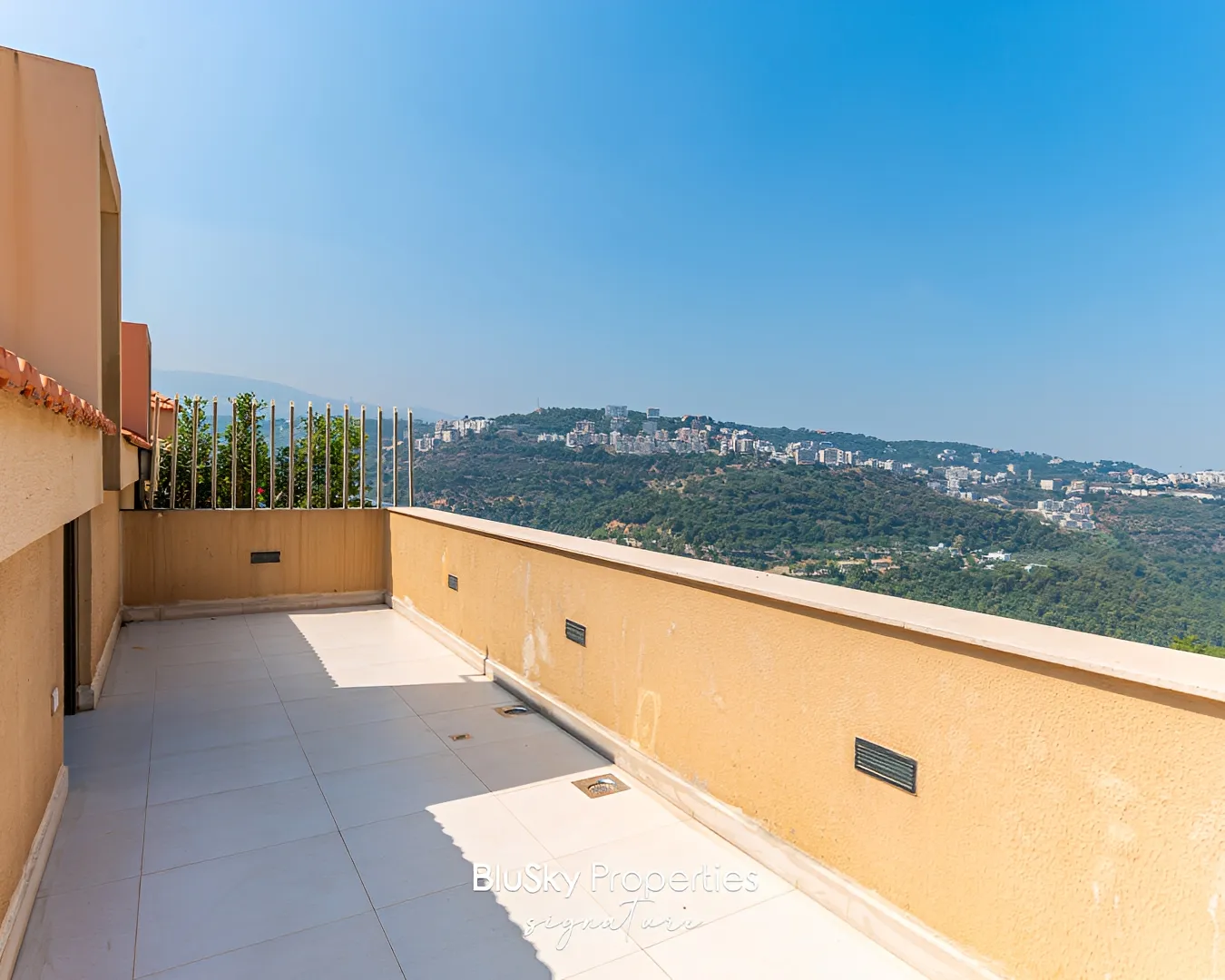 Duplex for sale in Mansourieh, lebanon