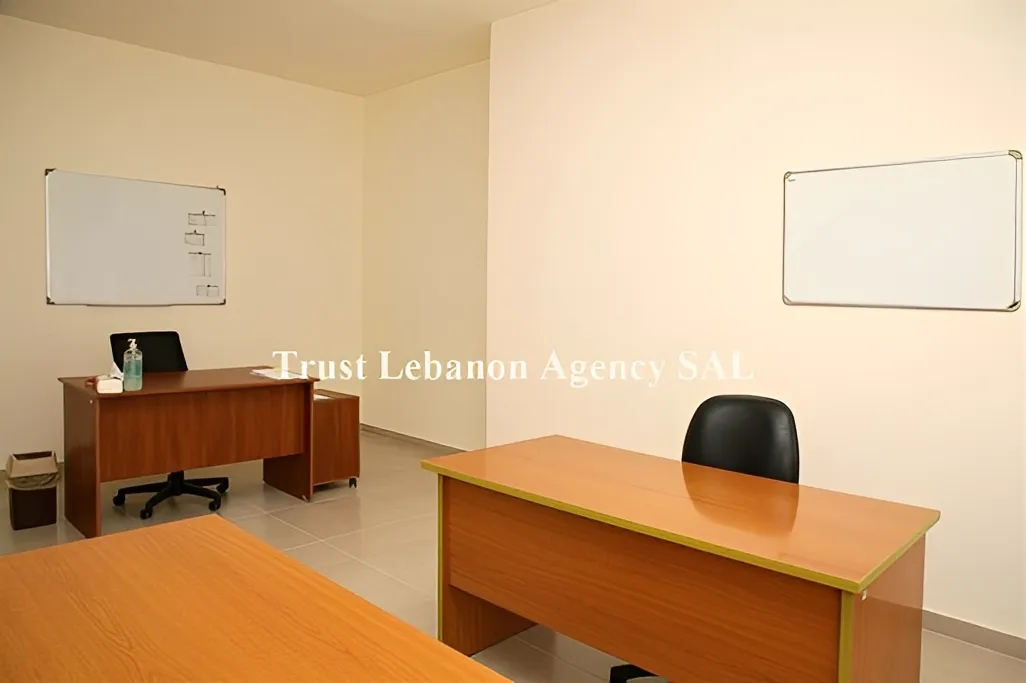 Office For Rent in Metn, Dekweneh