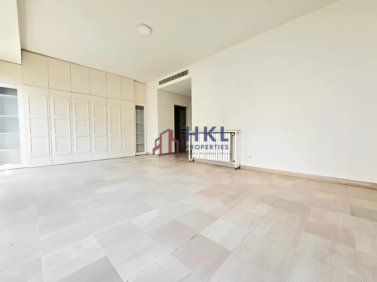 Apartment for Rent in Sursock, Bayrut, Lebanon
