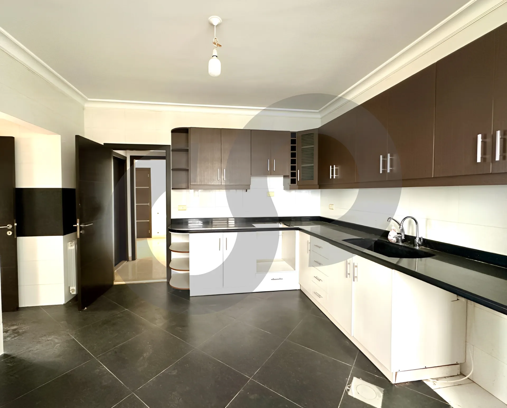 Apartment for Sale in Qornet El Hamra, Lebanon