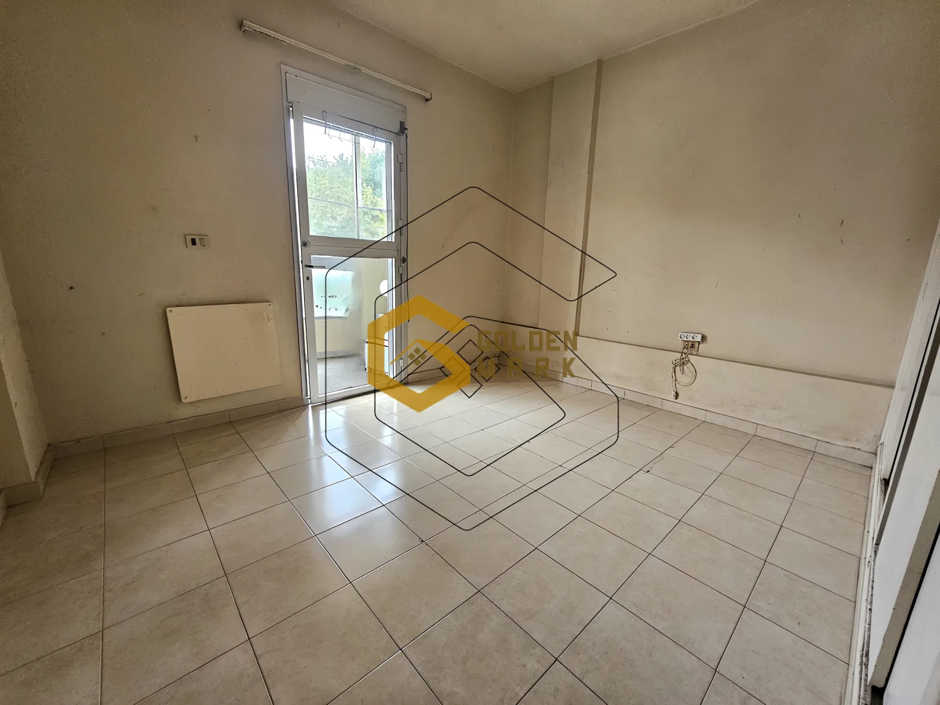 Apartment for Sale in Ballouneh