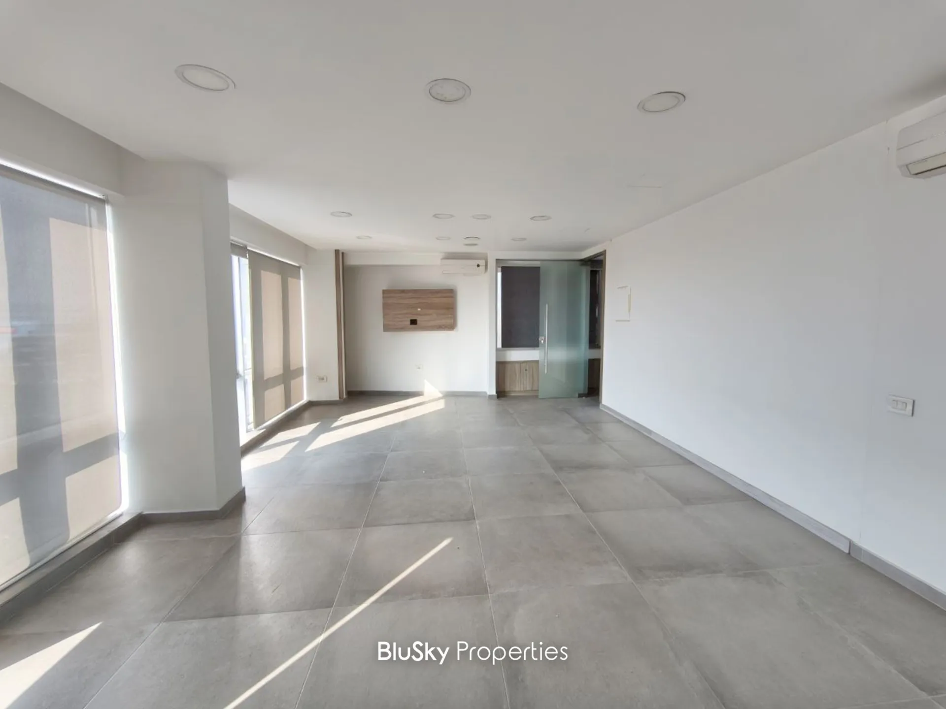 Office for sale in Zalqa, lebanon