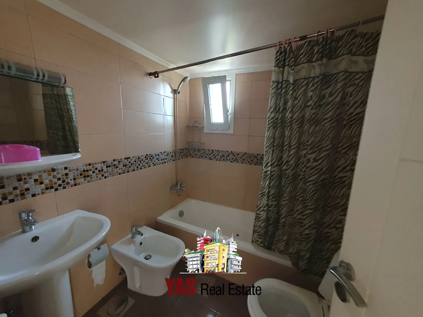Apartment for Rent in Ajaltoun