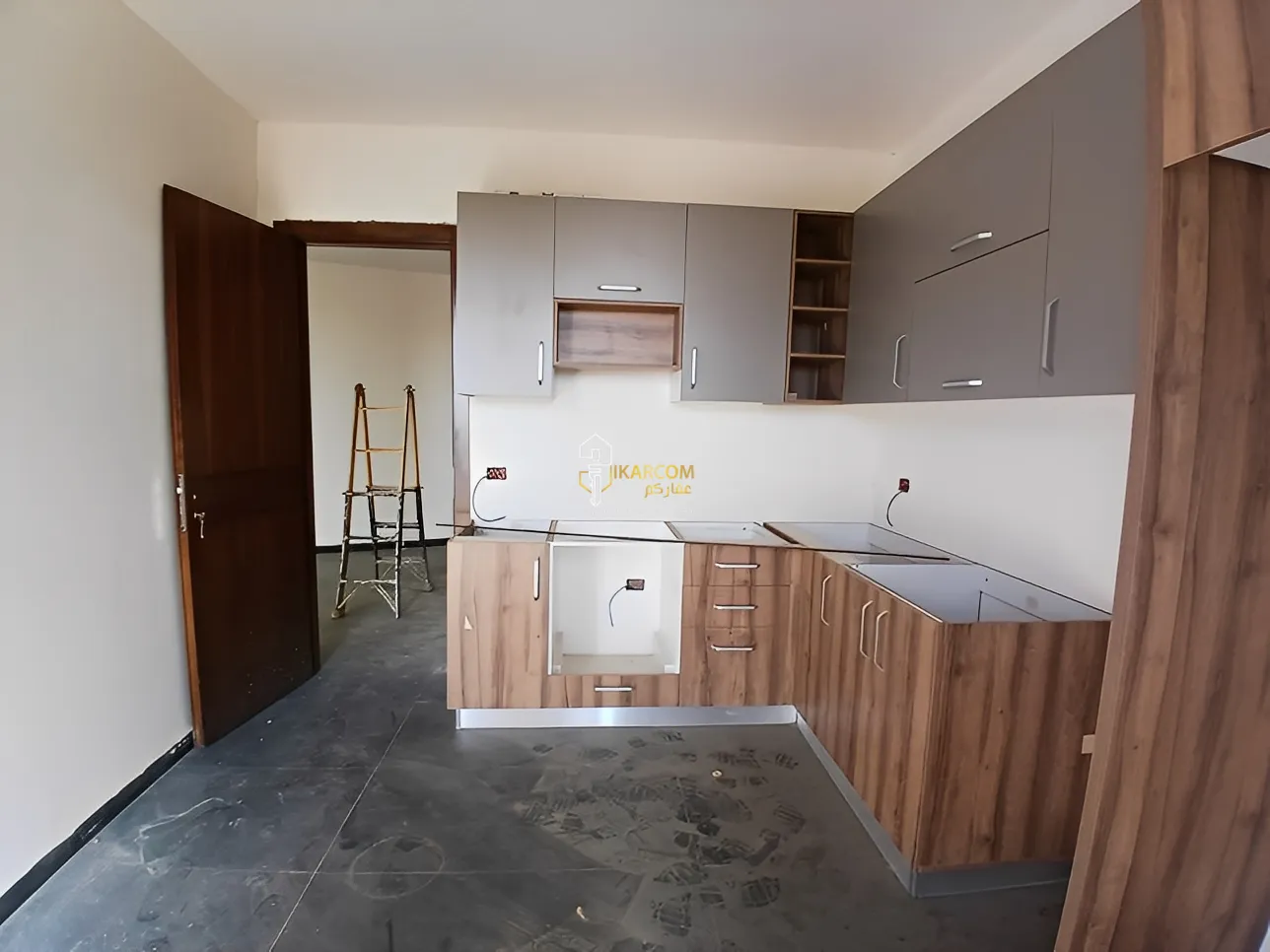 Duplex for Sale in Mansourieh - 3 bed, 3 bath