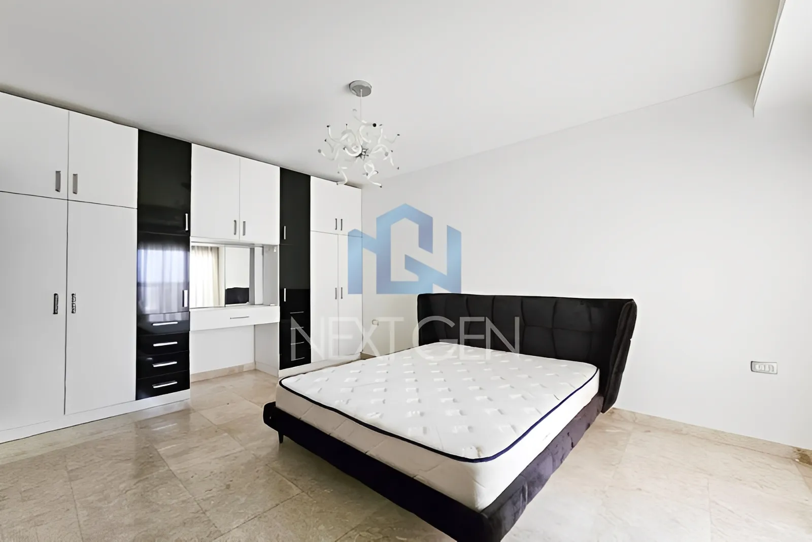 Apartment for Sale in Ain Al Mraiseh