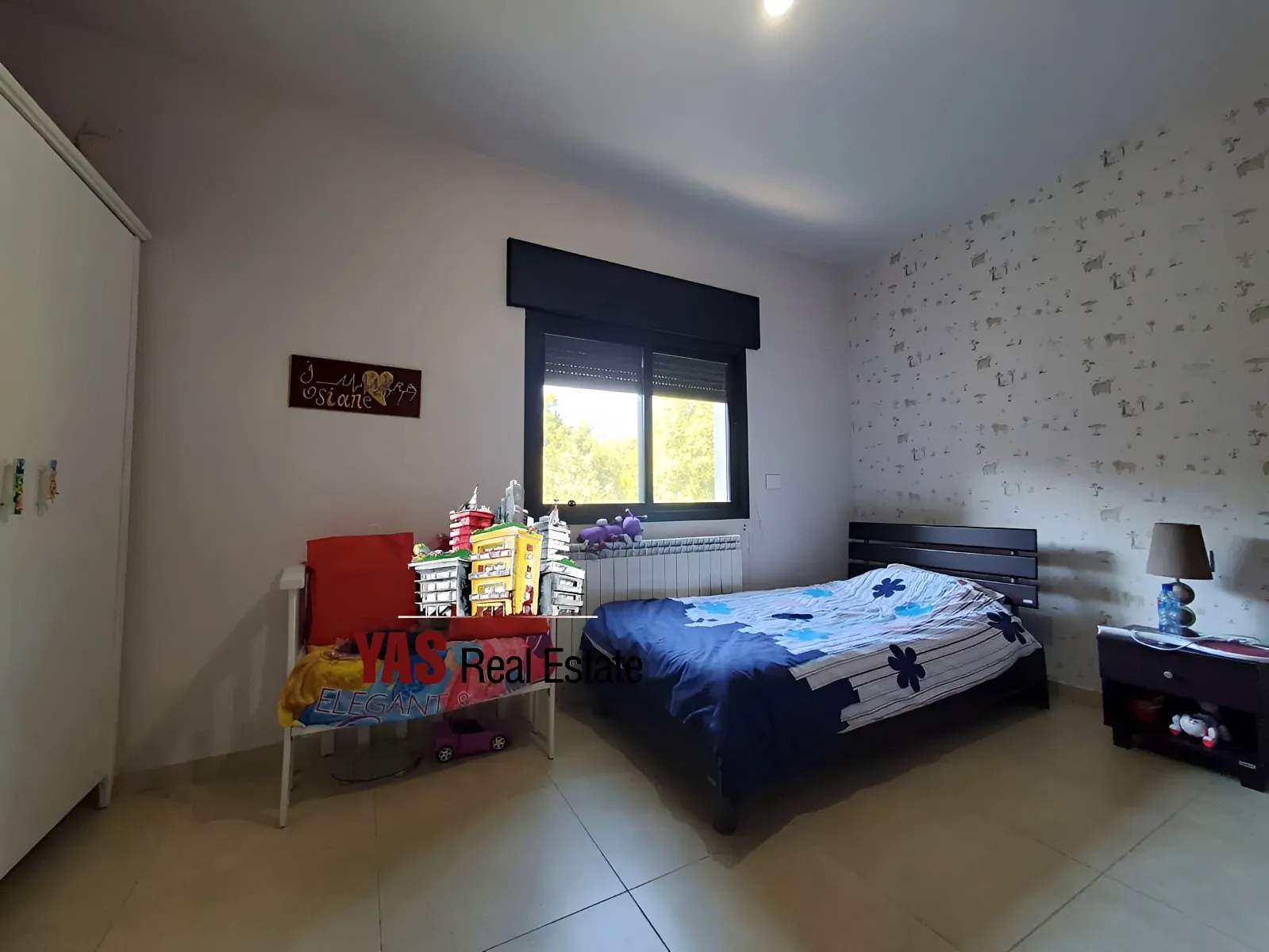 Apartment for Sale in Ajaltoun - 3 bed, 5 bath