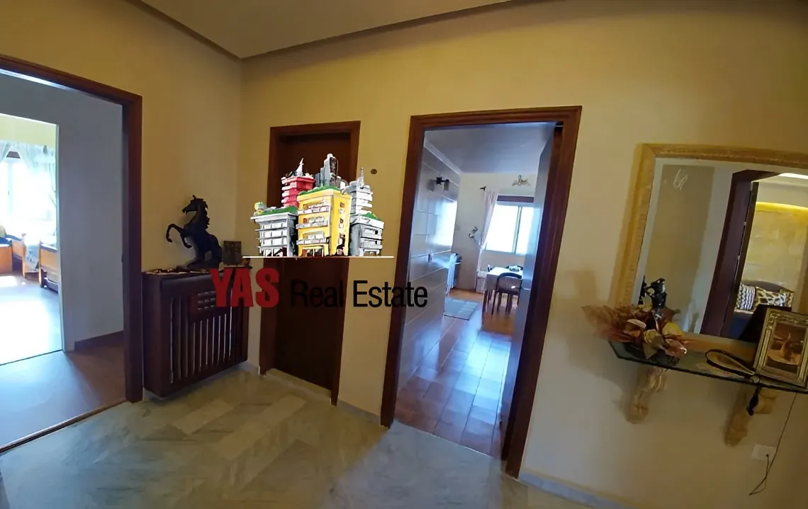Apartment for Sale in Ballouneh
