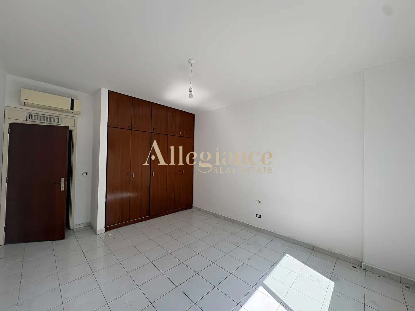 Apartment for sale in Clemenceau