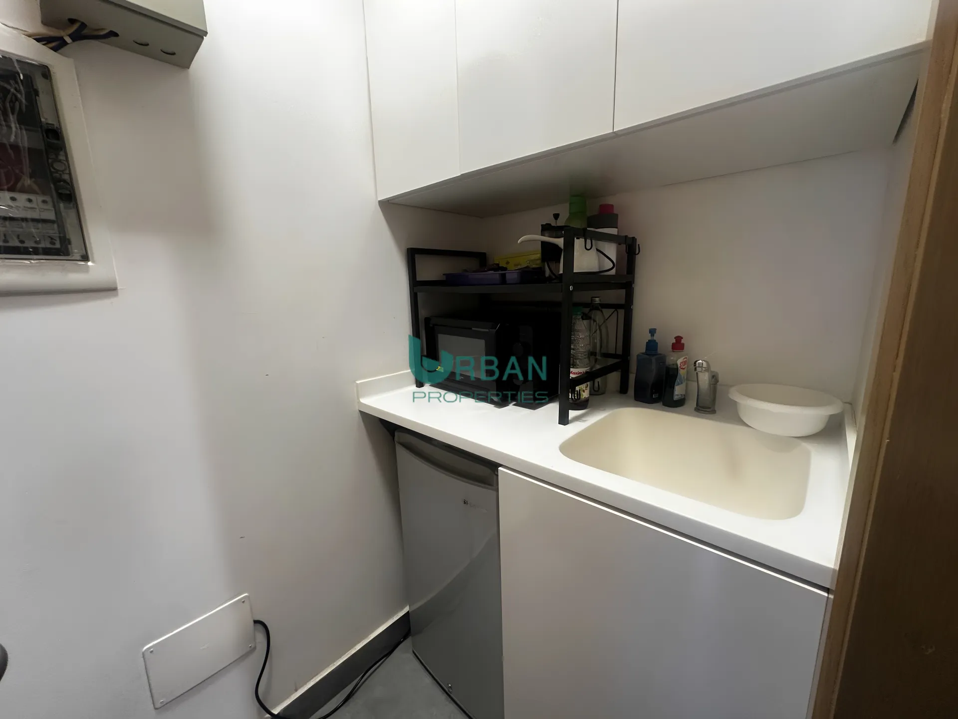 Office for rent in Dbayeh, lebanon