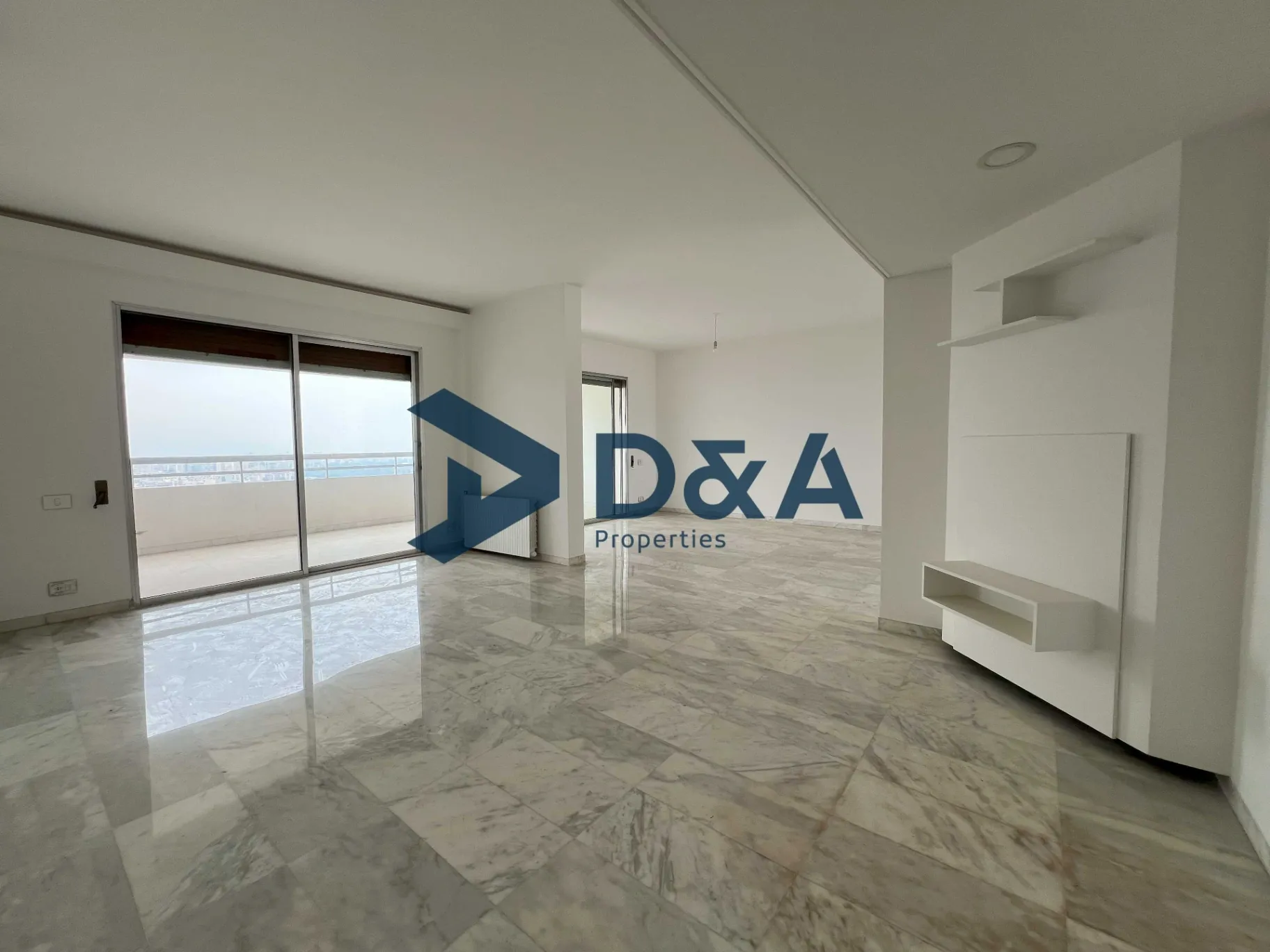 Apartment for rent in Achrafieh, Beirut, Lebanon - 3 bed, 3 bath