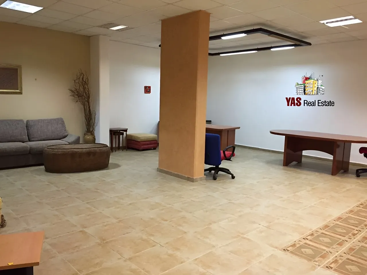 Showroom for Sale in Bsalim