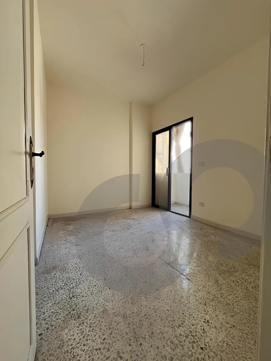 Apartment for Sale in Hamra, Beirut, Lebanon - 2 bed, 1 bath