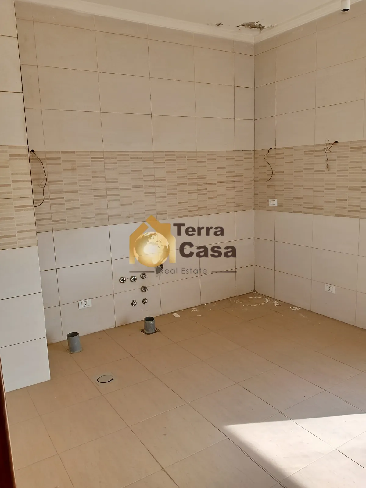 Apartment for Sale in Maalaka