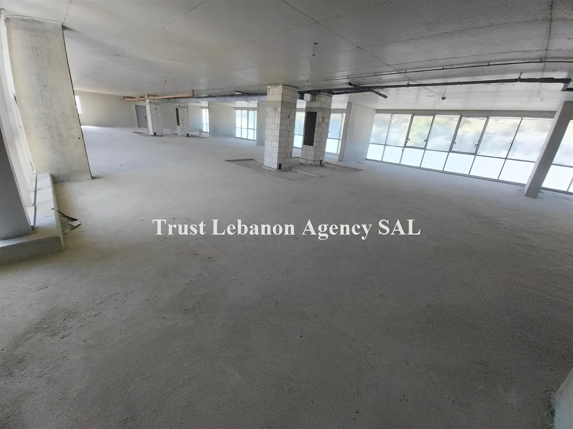 Office for rent in Baabda, Louaizeh