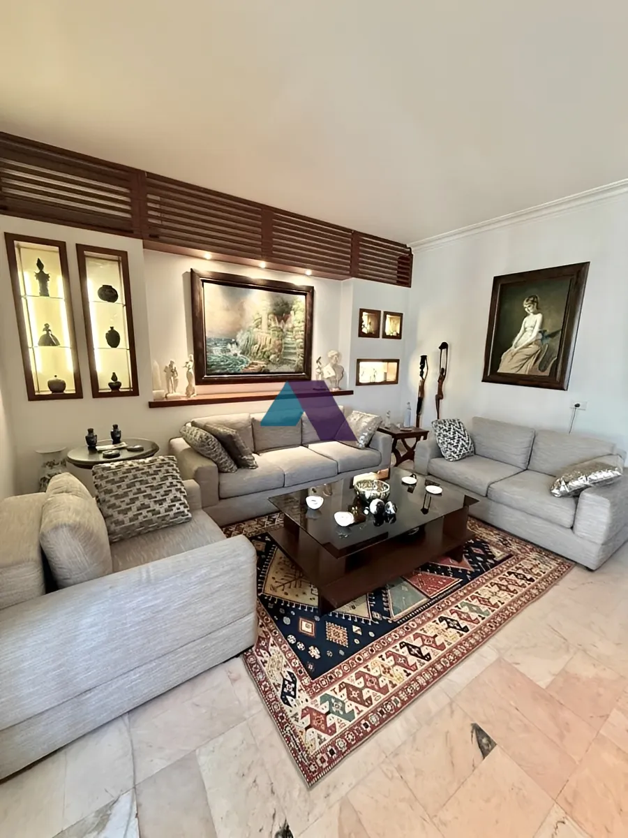 Apartment for Sale in Achrafieh - 3 bed, 4 bath