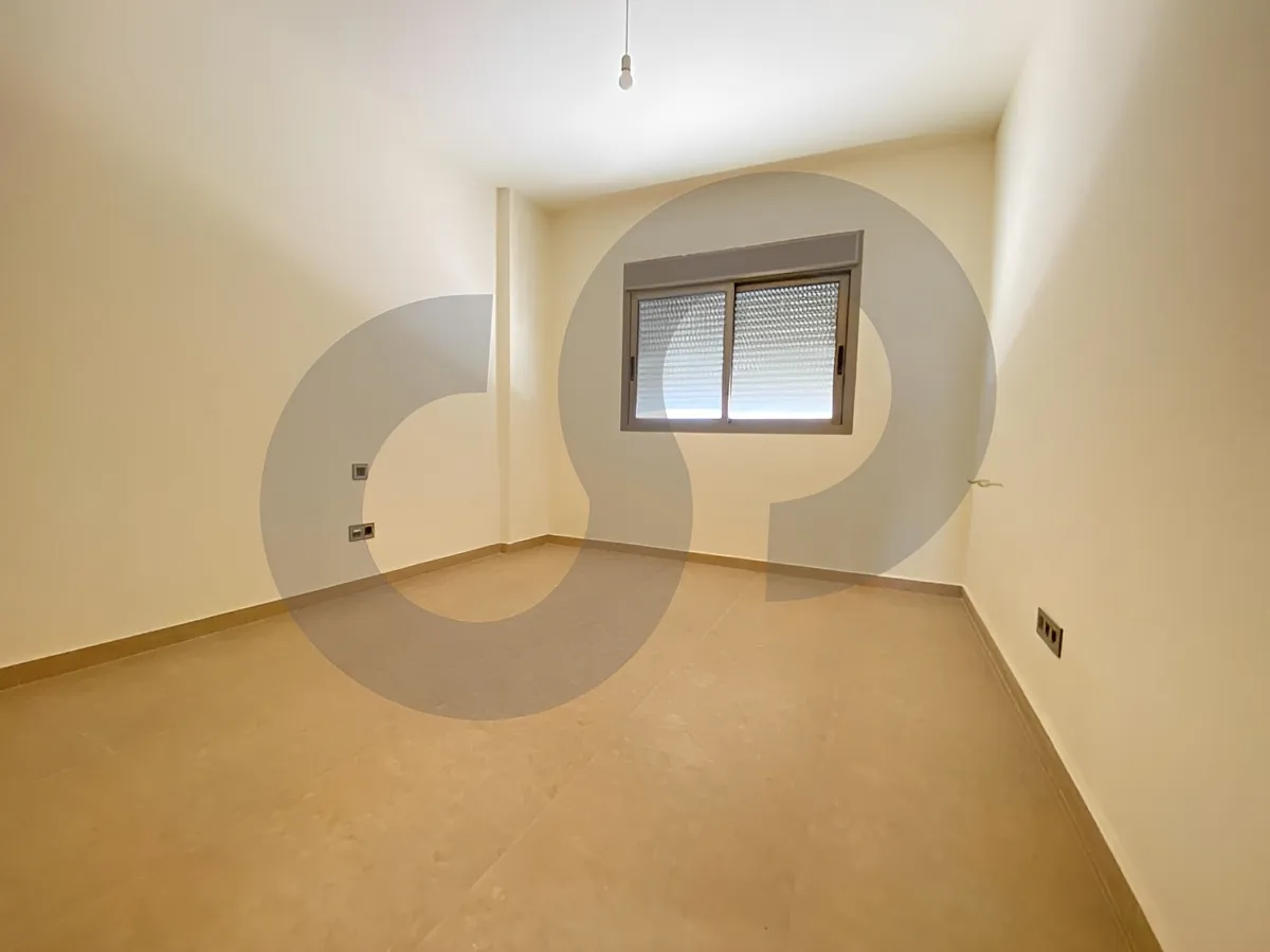 Apartment for Sale in Mazraat Yachoua, Lebanon - 4 bed, 4 bath