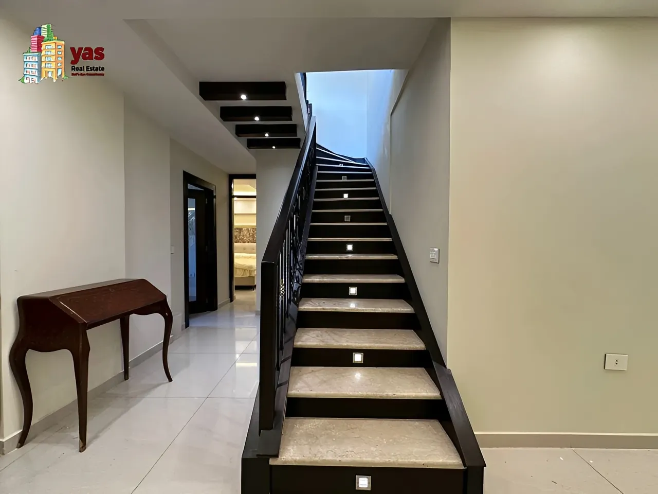 Apartment for Sale in Aamchit