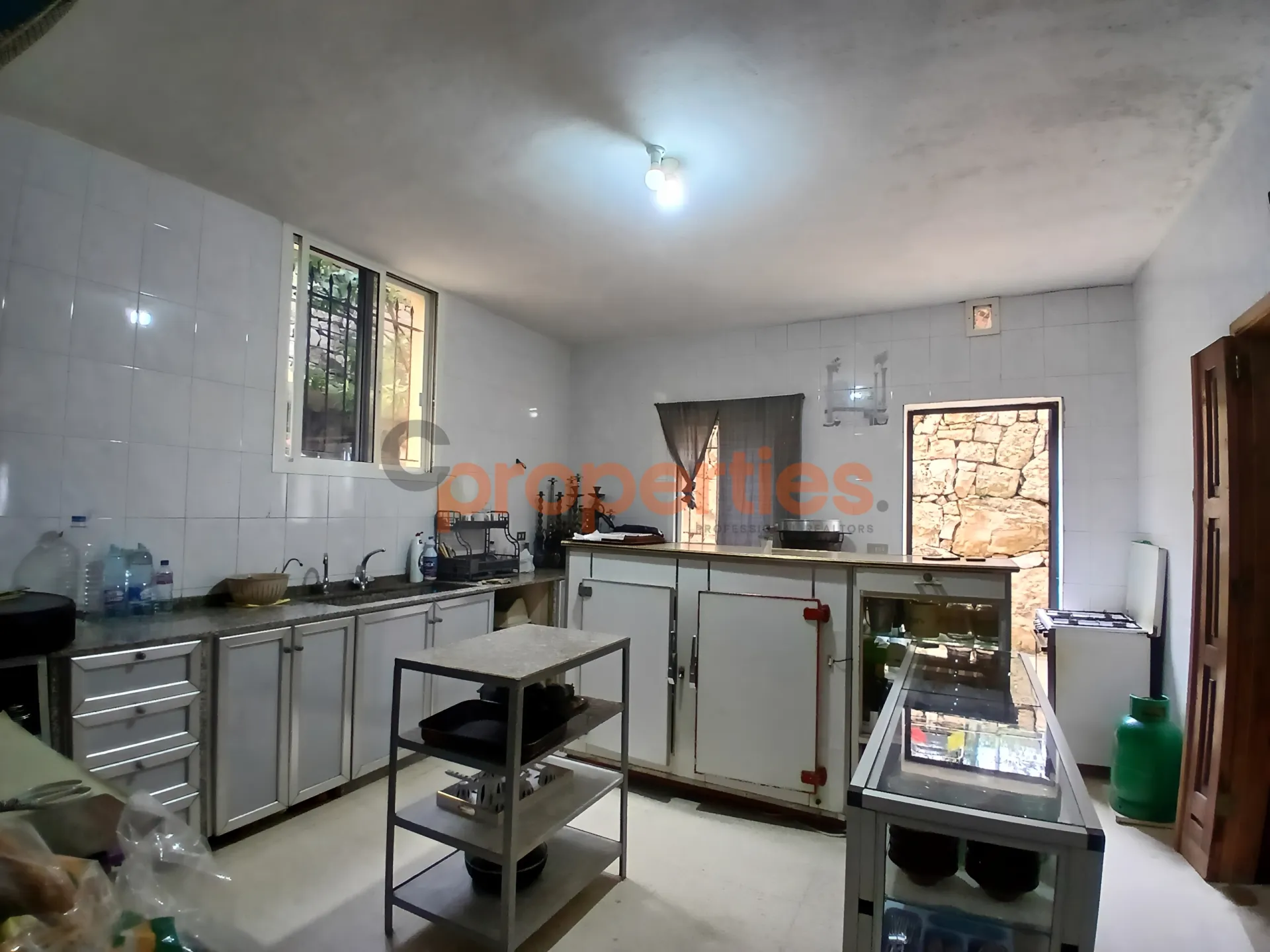 Office for Rent in Mish Mish