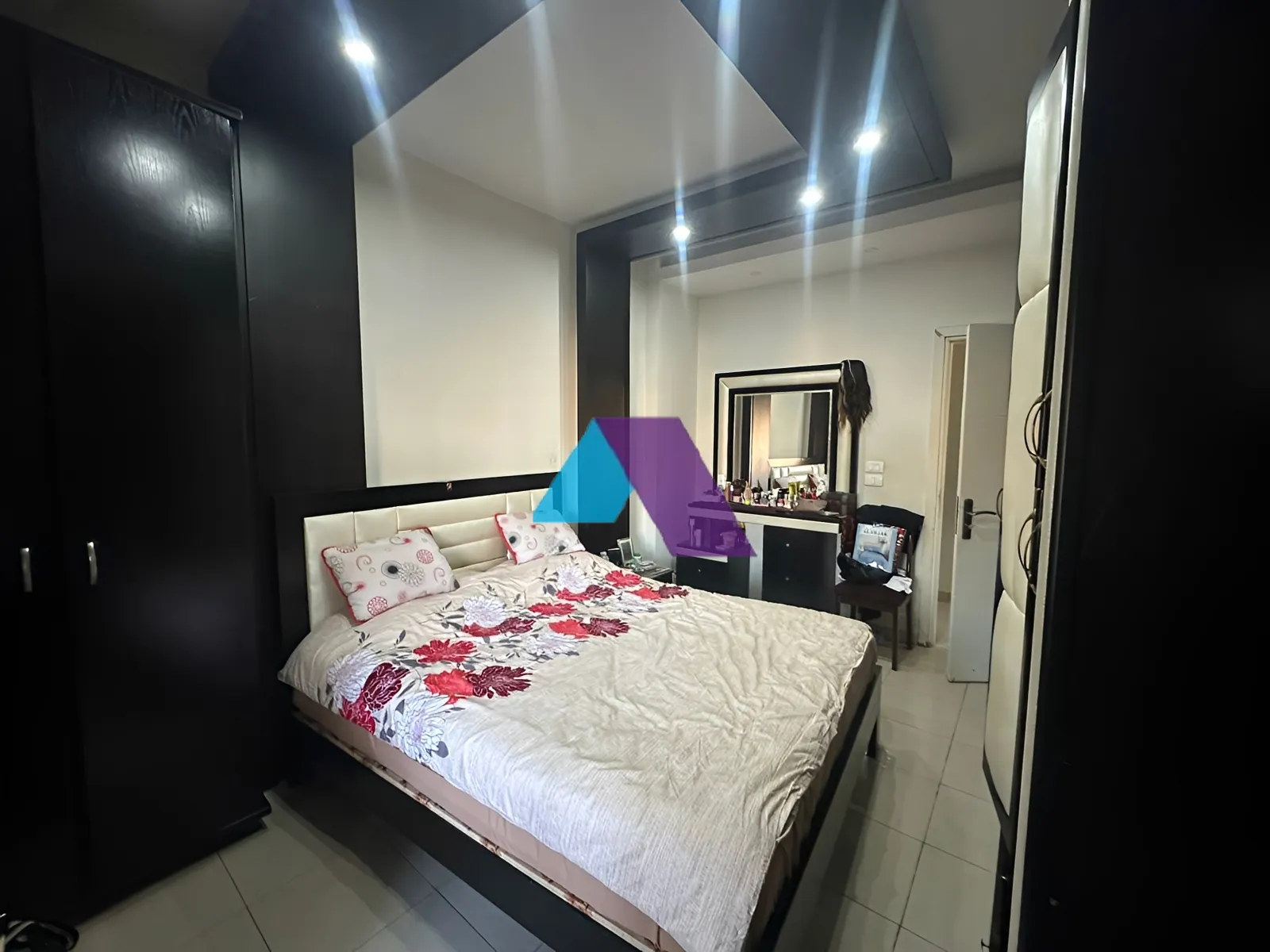 Apartment for Sale in Forn El Chebbak - 3 bed, 2 bath