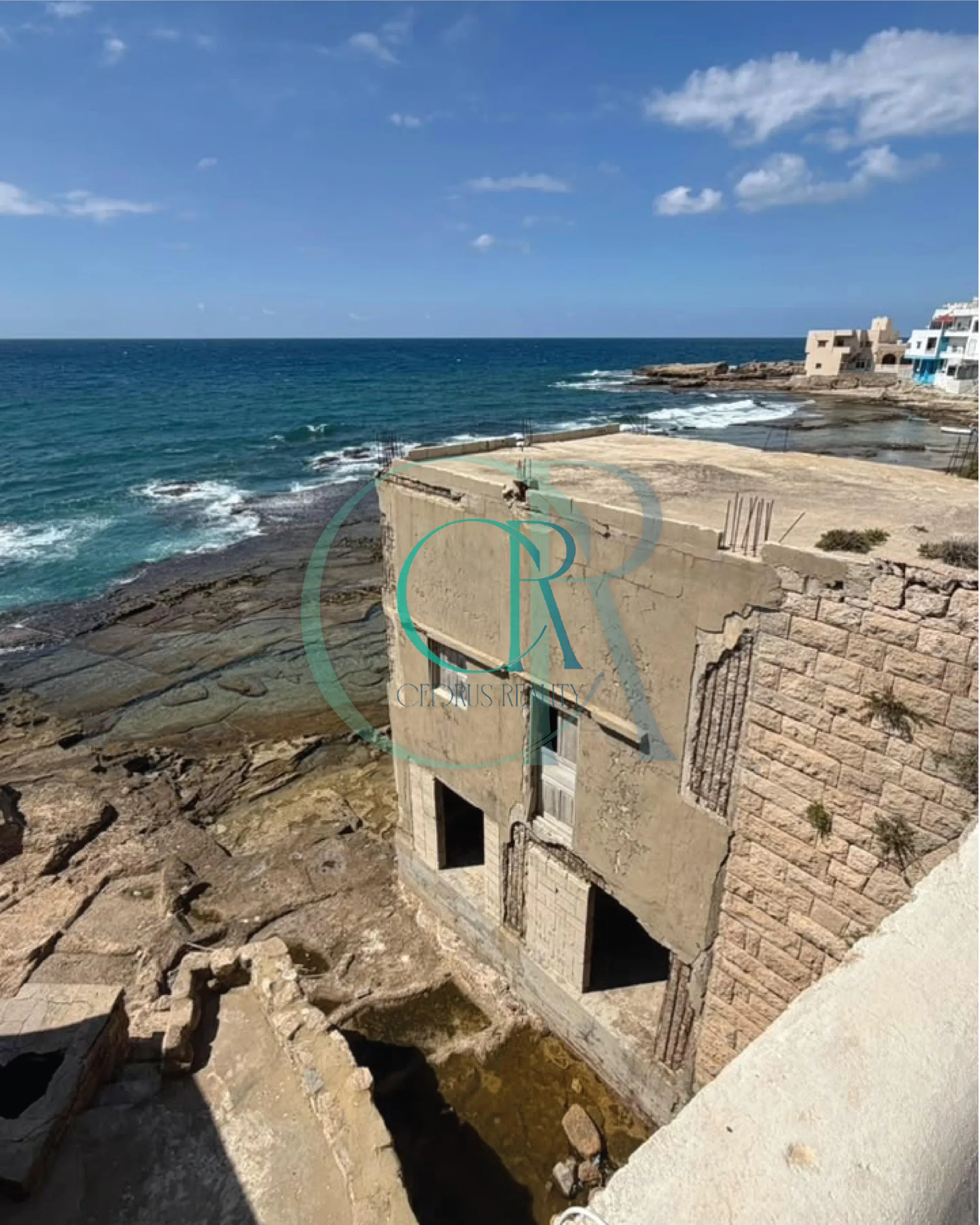 Villa for sale in Anfeh