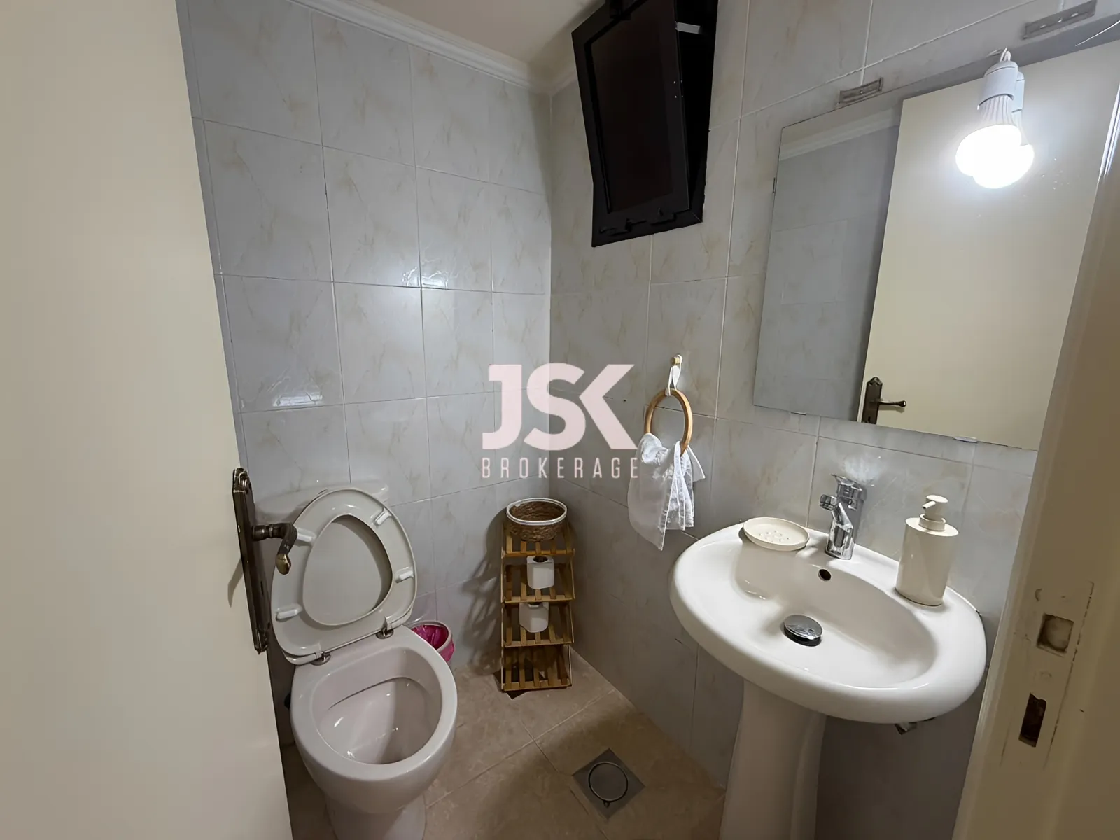 Apartment for Rent in Batroun