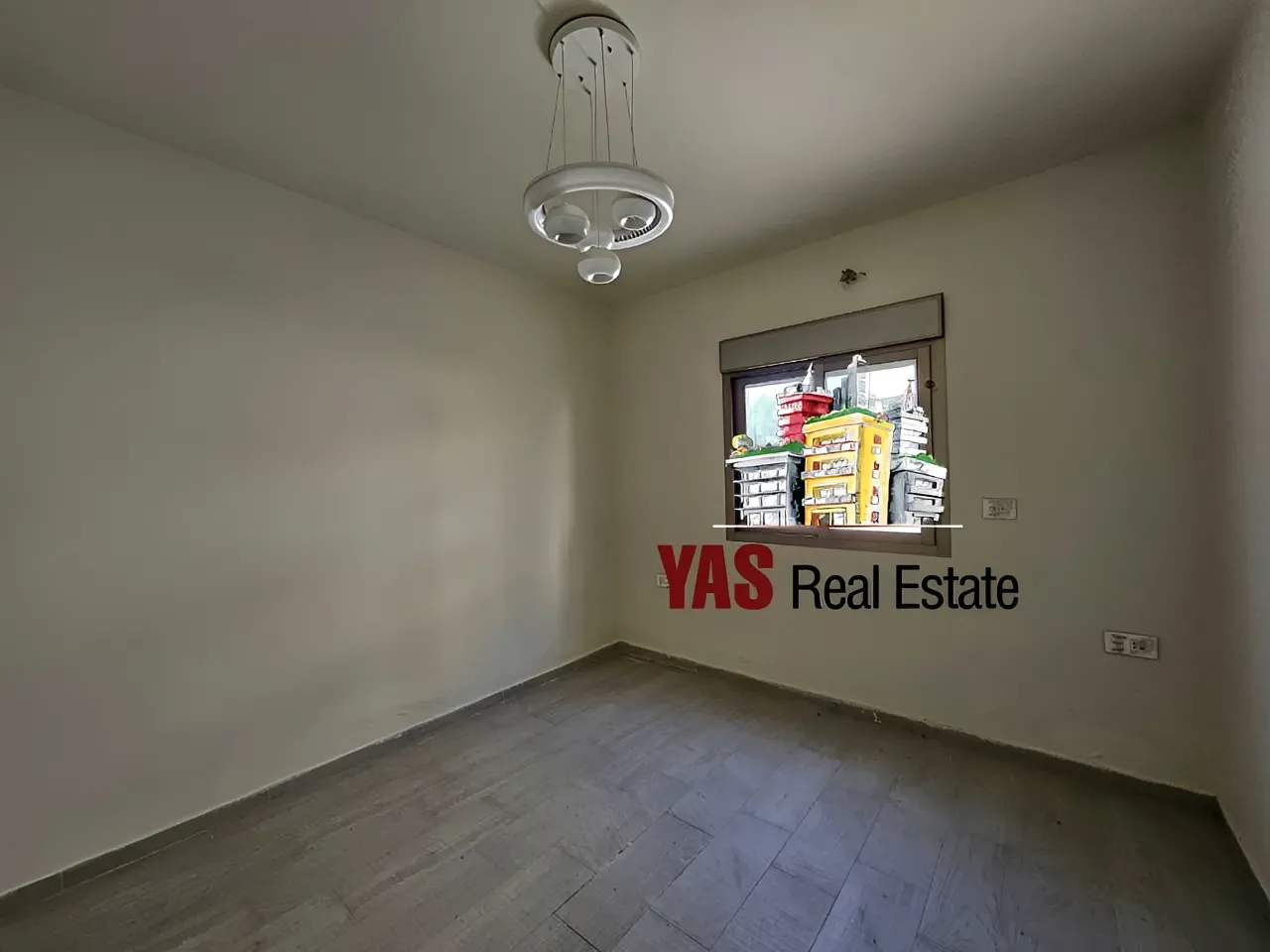 Apartment for Sale in Ballouneh