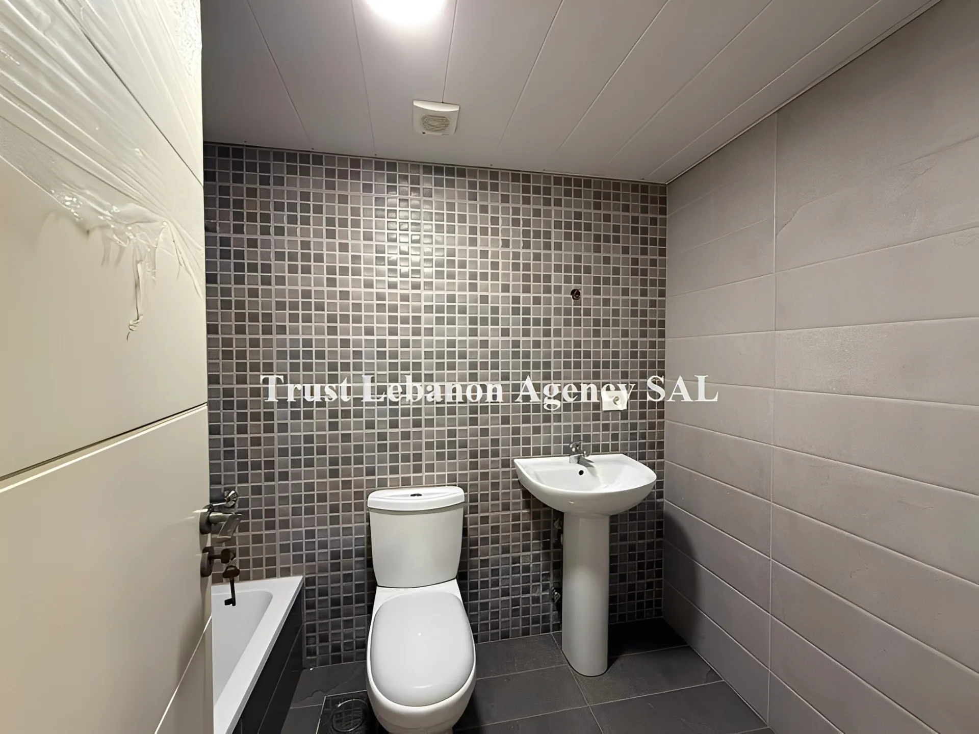 Apartment for Sale in Metn Douar Lebanon - 3 bed, 3 bath
