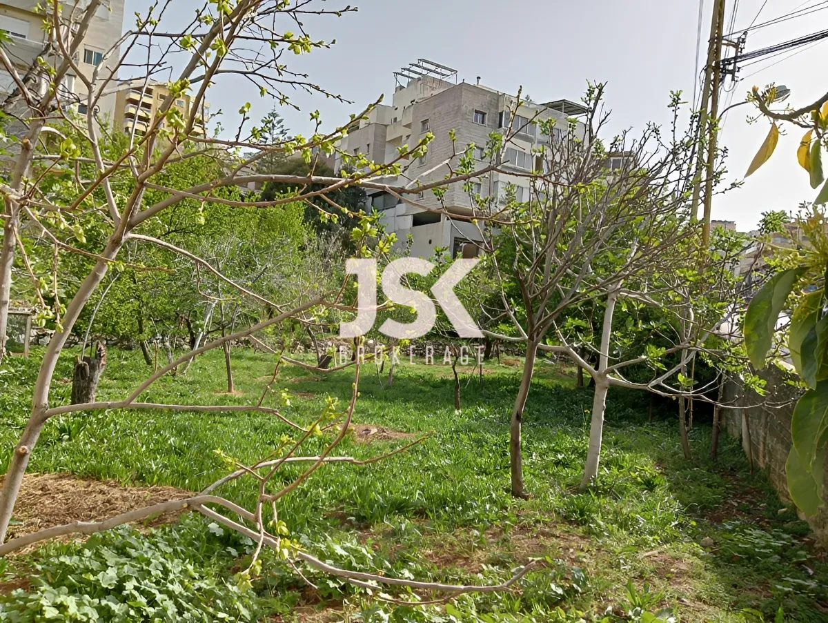 Land for Rent in Ballouneh, Lebanon