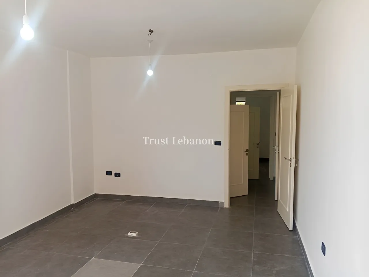 Office for rent in Verdun, Bayrut, Lebanon