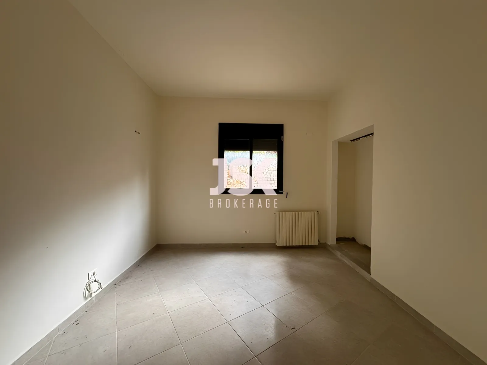 Apartment for Sale in Ain Saadeh
