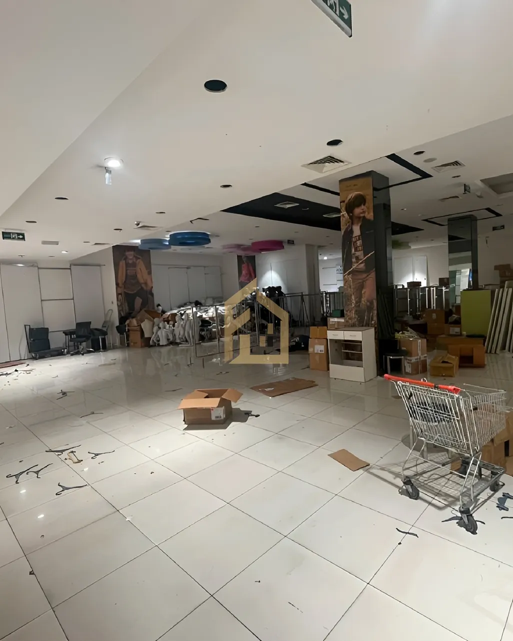 Showroom for rent in Hamra, Beirut, Lebanon