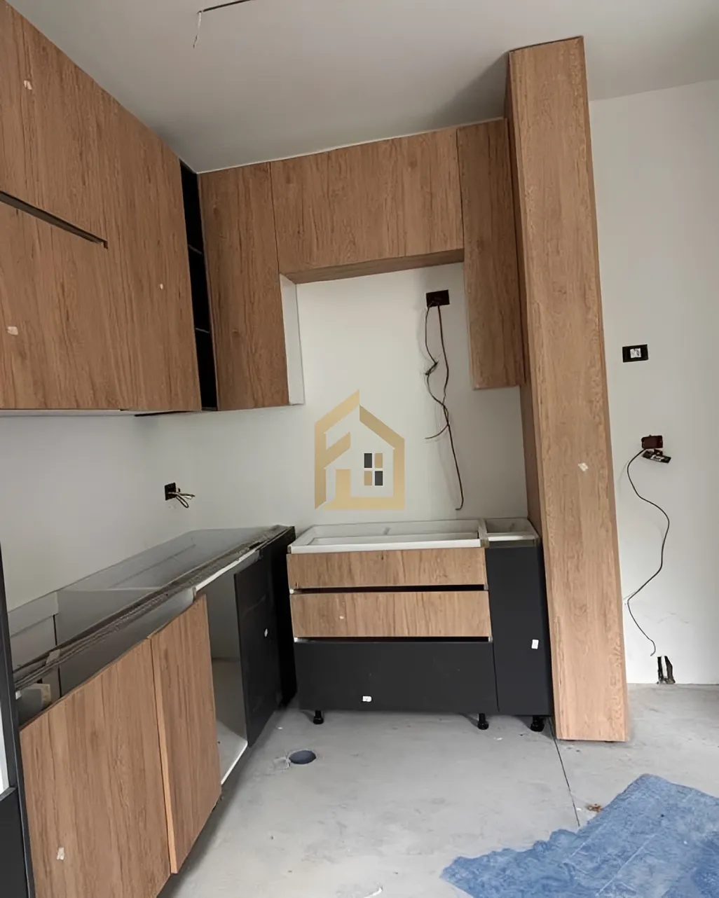 Apartment for sale in Broummana, Lebanon - 3 bed, 4 bath