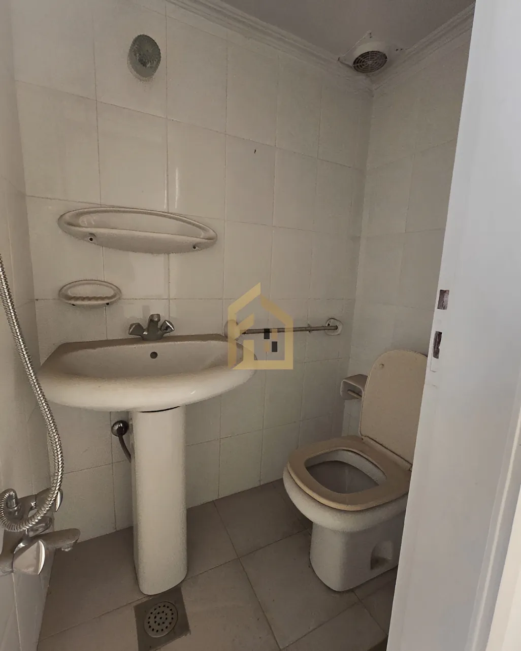 Apartment for sale in Mansourieh, Lebanon - 3 bed, 4 bath